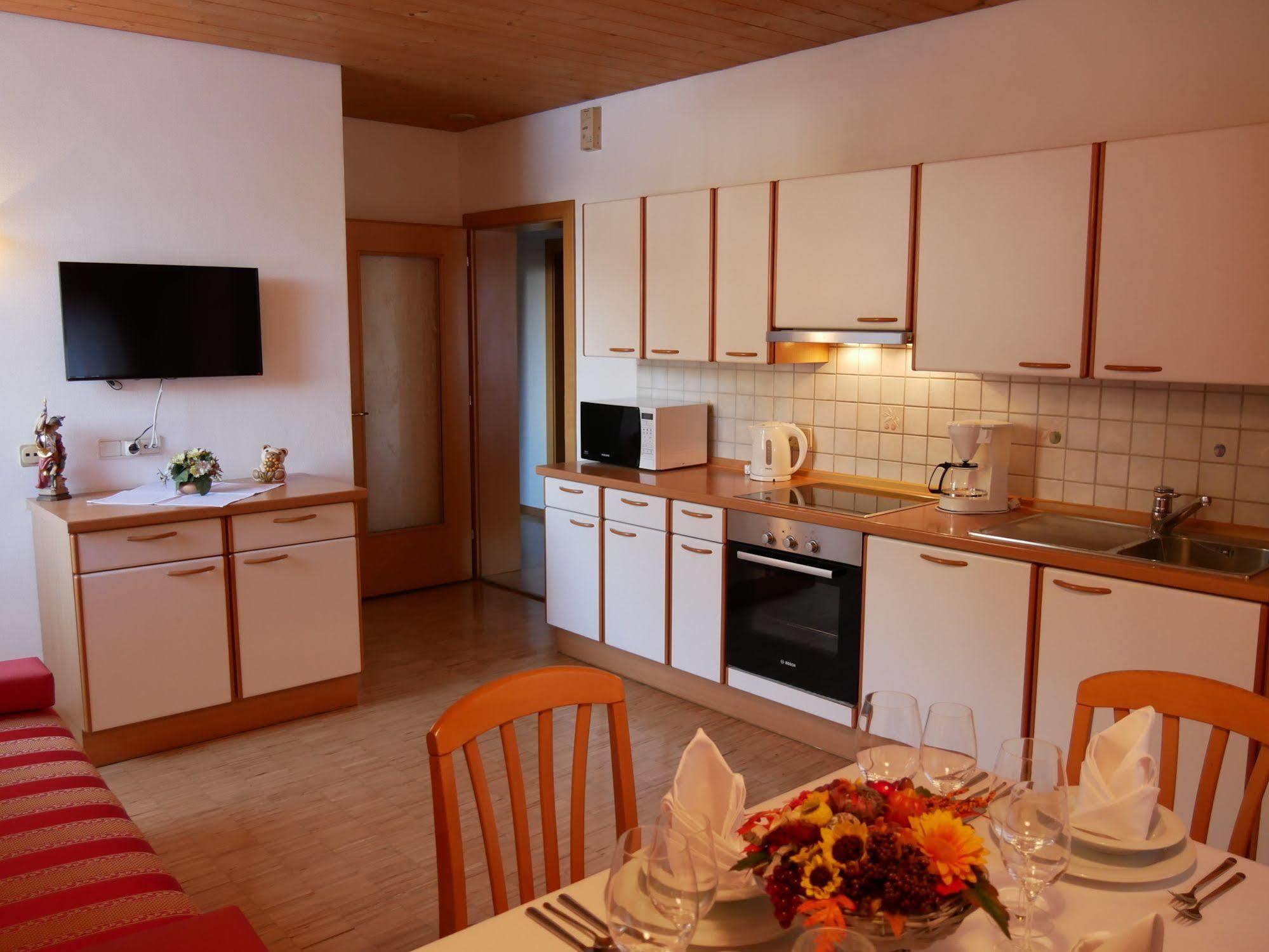 Appartmenthotel Residence Elvis Ortisei Exterior foto